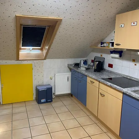 公寓 Klimatisiere Dachwohnung In Weinsberg-gellmersbach